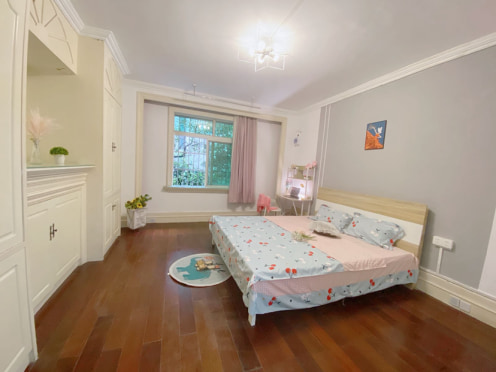 合租·名都花园 5居室 南卧