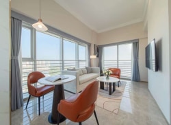 独栋·华府服务公寓 情侣北路中山大学店 华发直租  近金山软件园可免一个月租金 服务式公寓 通风采光好 两房一厅 2室1厅_蓝湾智岛二期租房