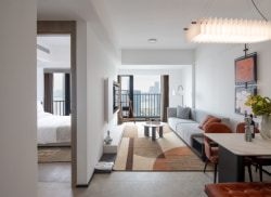 独栋·华府服务公寓 华府服务公寓国际会展中心店 可短租 十字门全新南向海景两房 含早餐 每周一次酒店式保洁 2室1厅_十字门华发商都海悦租房