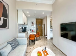 独栋·华府服务公寓 情侣北路中山大学店 华发直营 可短租 城景一房一厅 拎包入住 含 网络 停车等 1室1厅_蓝湾智岛二期租房