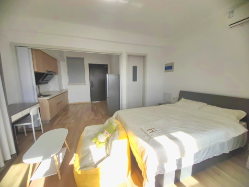 独栋·叶之屋公寓 水香里店 开放式厨房朝南阳台间 开间