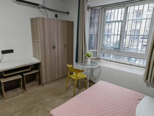 合租·淞泽家园（三区） 4居室 南卧