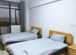 独栋·悦柠寓 悦棠寓·石岐店 侨中陪读优选，双床静谧空间，安心学习，助力金榜题名 1室1厅_幸福璟寓租房