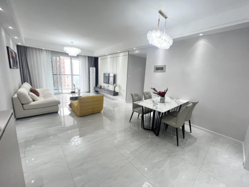 独栋·候鸟公寓 锦东河韵A区 大观地铁站天廊 3室2厅