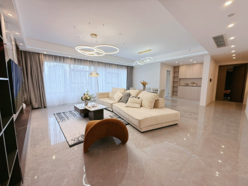 独栋·候鸟公寓 华润悦玺 华润万象城双地铁双桥路中央空调 3室2厅