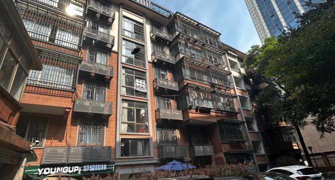 潮宗街店