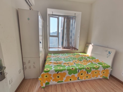 合租·锦辰佳苑 5居室 南卧