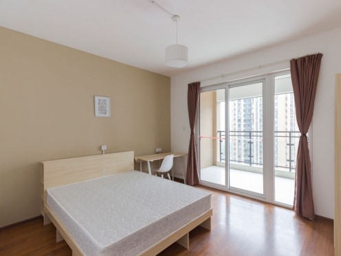 合租·玺龙湾 4居室