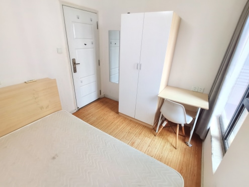 合租·百悦城四期 5居室 东/东南/南/西南卧