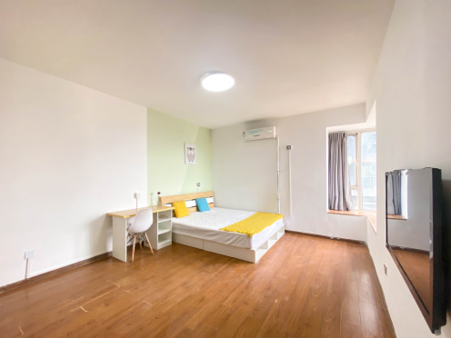 合租·西岸观邸 4居室 东卧