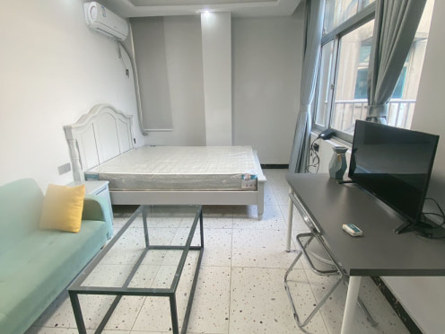 独栋·合木公寓 凤凰街店 阳光智选大窗Y户型近苏大附一院十梓街 开间
