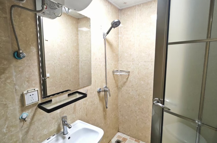 五缘湾天虹两房特惠.本月入住即送入住保洁/网络