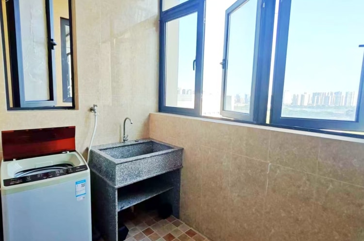 十二月特惠，近湖里万达品牌公寓，独立卫浴