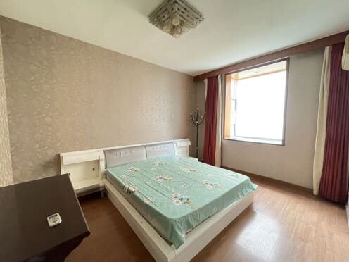 合租·广益小区 4居室 东南卧