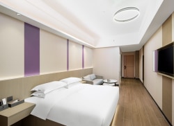 独栋·魔方公寓 明珠站店 近翠微嘉园  年租特惠 床品齐全 拎包入住  停车方便 开间_网鬓路16号租房