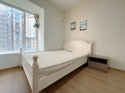 合租·天邑宏御花园宏苑 4居室 东北卧