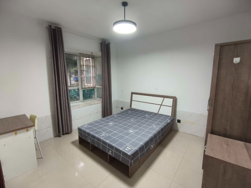 合租·海科名城 4居室 东卧