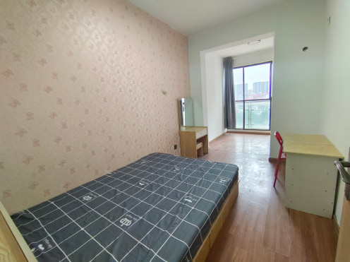 合租·航天佳苑 5居室 南卧