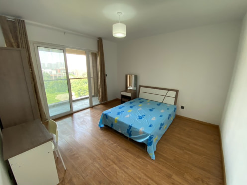 合租·明信仕林府 5居室 南卧