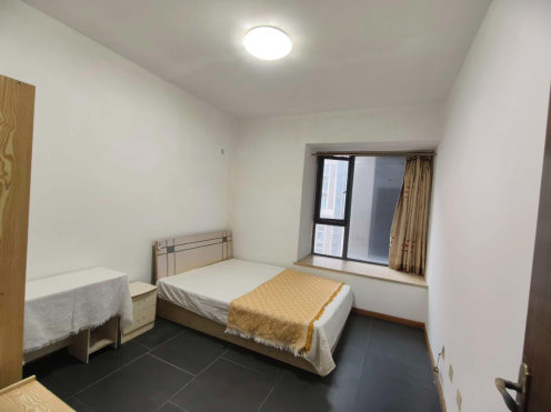 合租·清河阳光 5居室 南卧