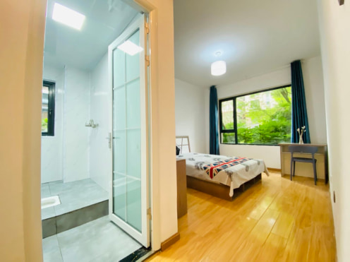 合租·香瑞楠府 4居室 南卧