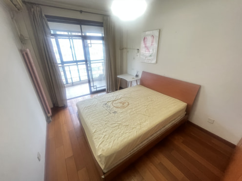 合租·新东方花园 7居室 南卧