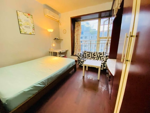 合租·朝阳名宅 5居室 南卧