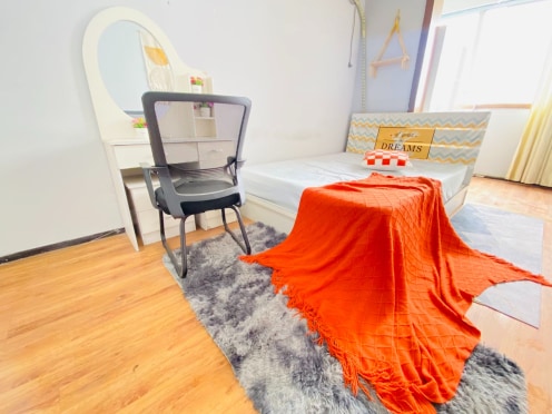 合租·均隆街61号 5居室 东卧