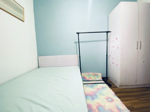 合租·世纪朝阳 5居室 东南卧