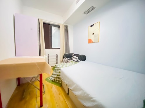 合租·MOMA摩玛城 5居室 东/南卧