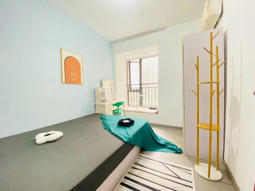 合租·瑞升望江橡树林二期 5居室 东北卧