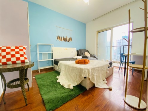 合租·东湖国际 5居室 西北卧