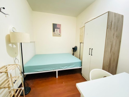 合租·建银大厦 5居室 南/西南卧