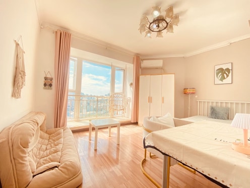 合租·建银大厦 5居室 东南/南卧