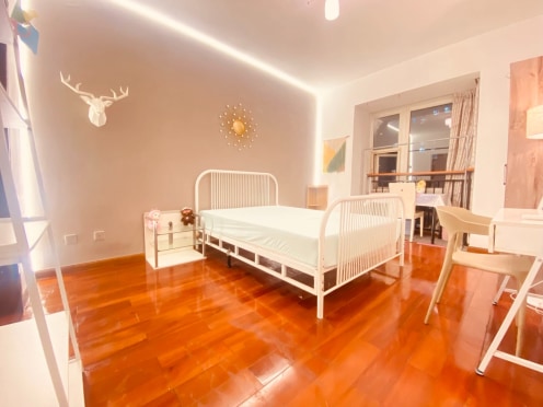 合租·世纪朝阳 5居室 东南/西南卧