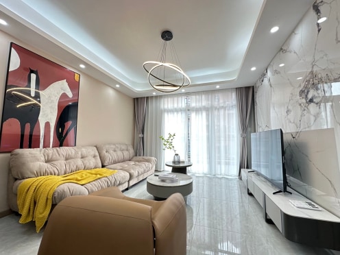 独栋·麓栖公寓 比华利国际城一期 0中介 狮子山 川师 华宇广场 火车东站 3室1厅