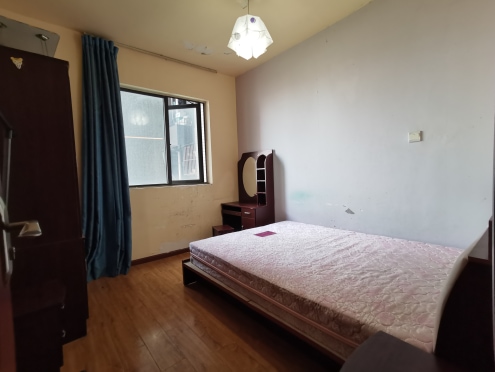 合租·优品道四期曦岸 5居室 西南卧