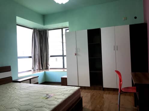 合租·翡翠海湾 5居室 东南卧