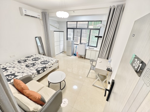 独栋·新利江公寓 祥宾路一店 金湖广场、青秀万达、航洋万象城、滨湖路地铁附近好房+送电费 开间