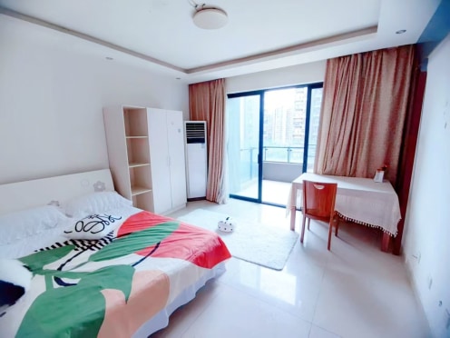 合租·华润凤凰城一期 3居室 南卧