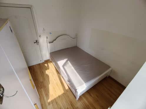 合租·天府豪庭 4居室 南卧