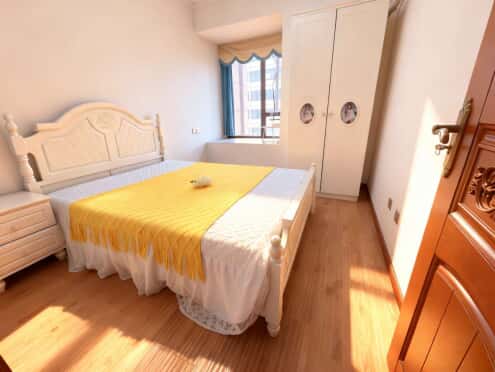 合租·清凤时代城 3居室 南卧