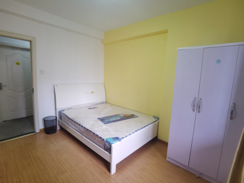 合租·诚兴园 5居室 南卧