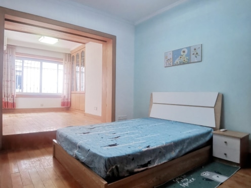 独栋·舟稼小屋 莹华寺街30号店 0中介 可短租可月付 市二医院红星桥套三 3室1厅