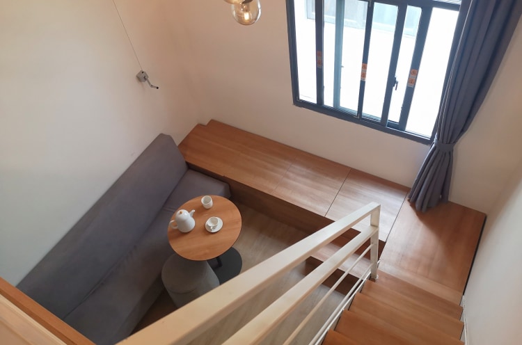 近地铁宜山路，可短租精装一居室loft 限时特价房