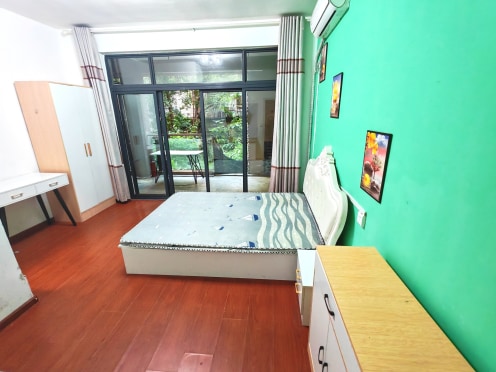 合租·龙城1号 4居室 南卧