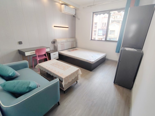 合租·皇冠国际社区二期 3居室 南卧