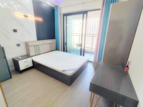 合租·百悦锦城 3居室 南卧