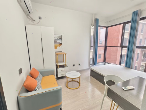 合租·川网国际花园 3居室 南卧