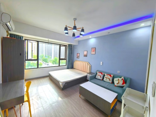 合租·合能枫丹铂麓二期 3居室 南卧